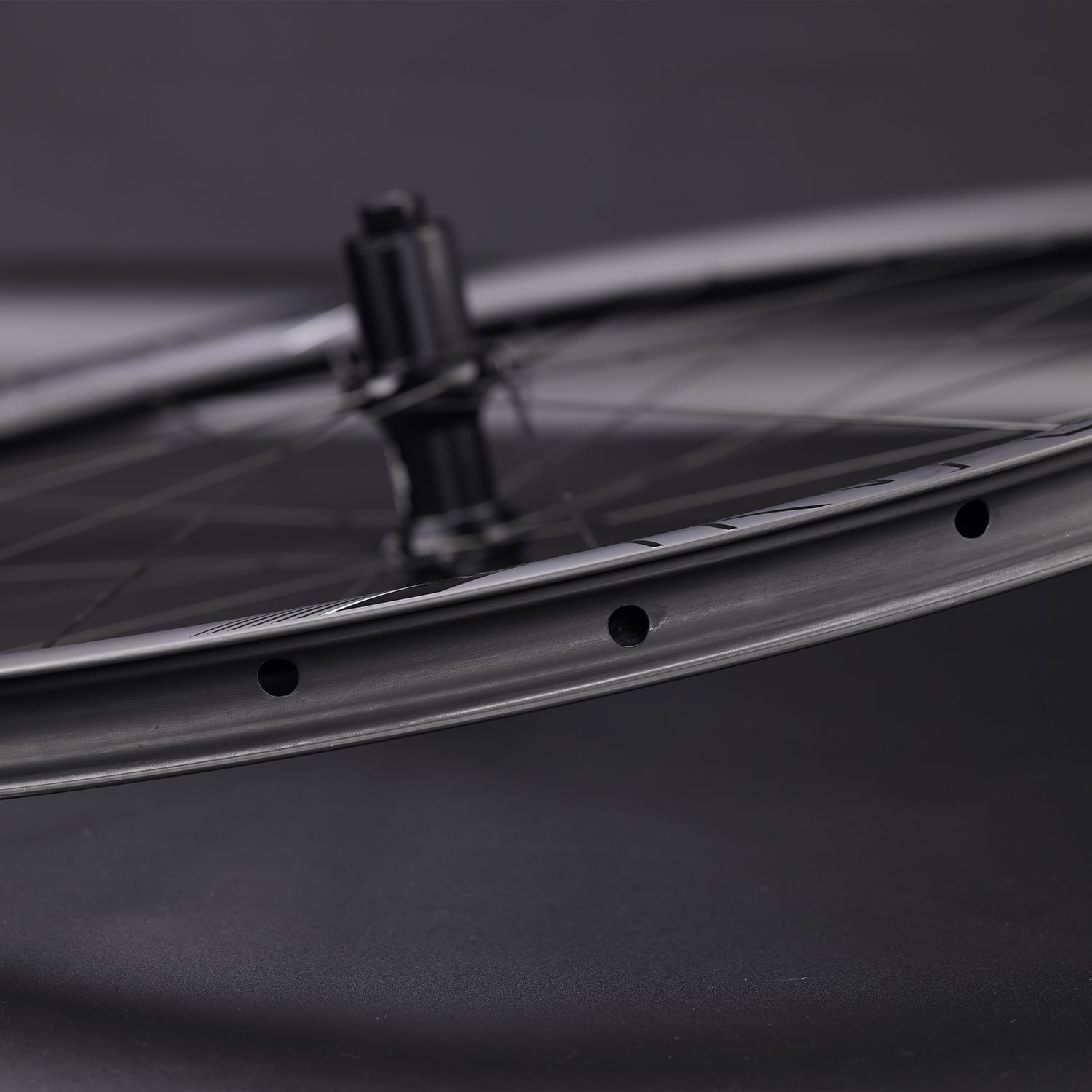 ICAN FL40 II Disc wheels with UCI approval 
