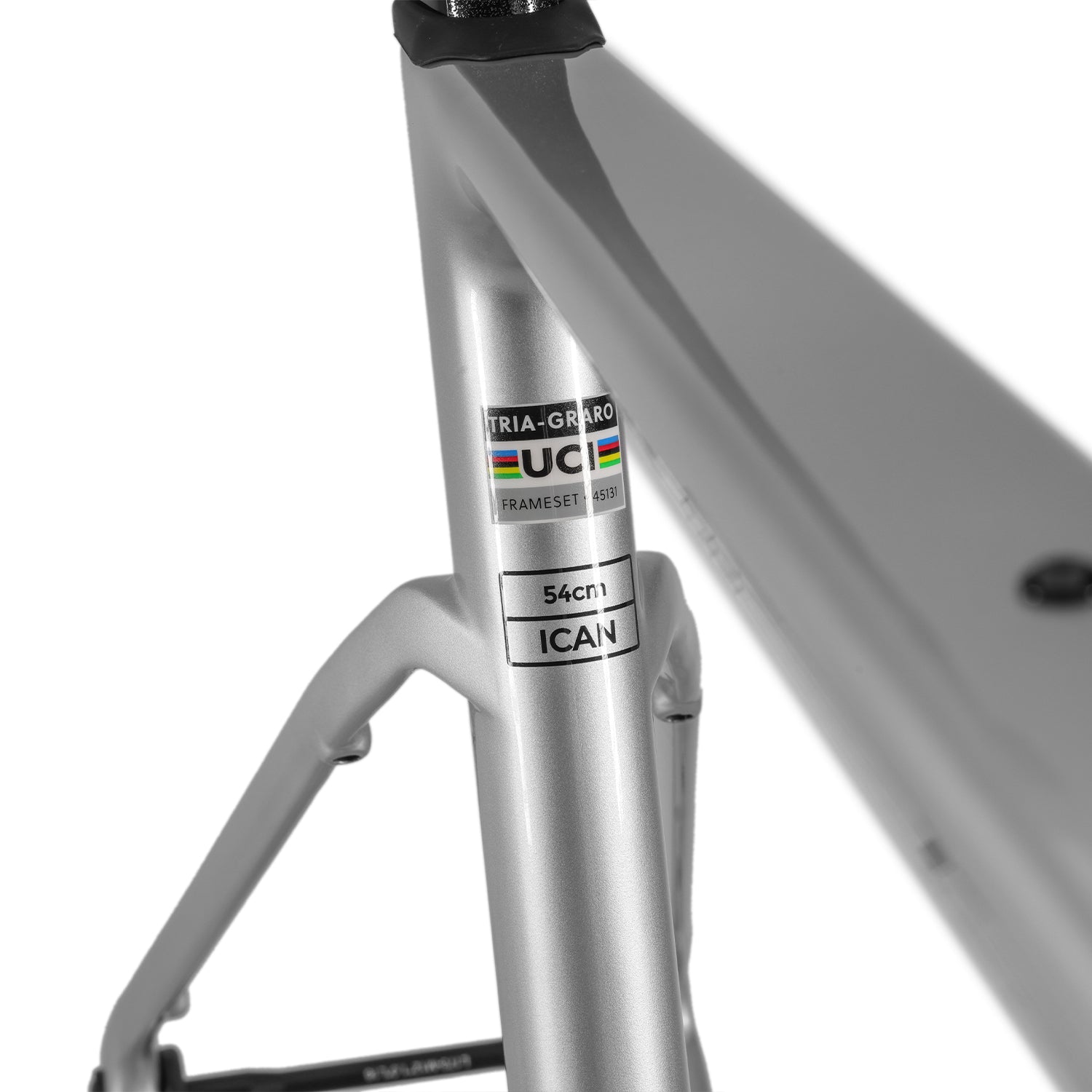 ICAN Graro gravel frame in an official YS716 color finish